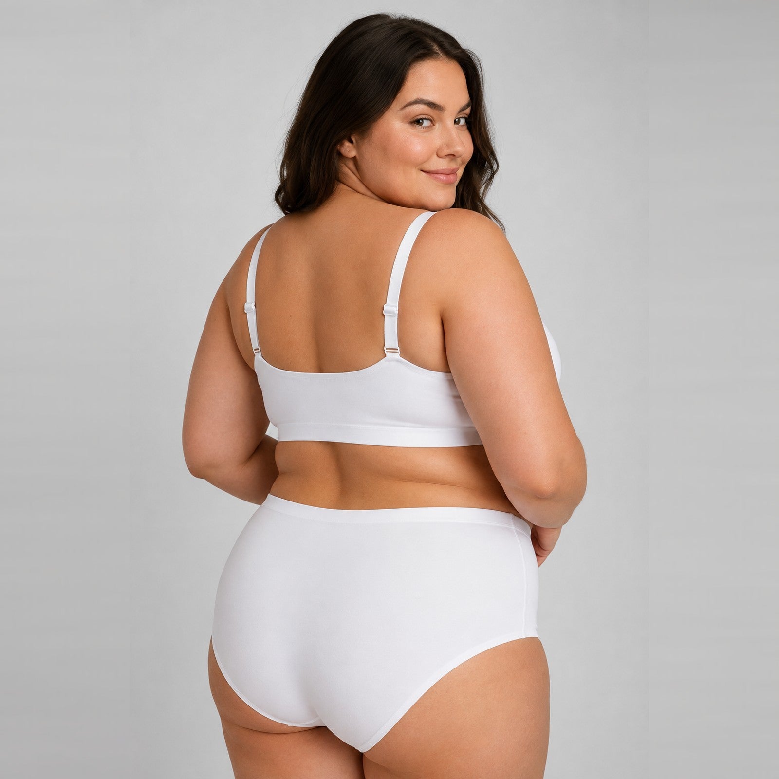 Cervly Secret Support Bra in White - back